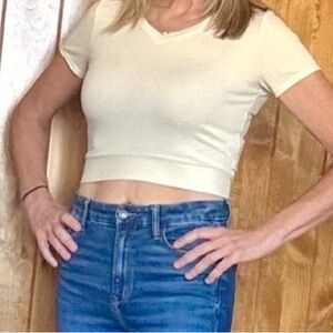 NWOT BLVD Cream Tie-Front Short Sleeve Tee